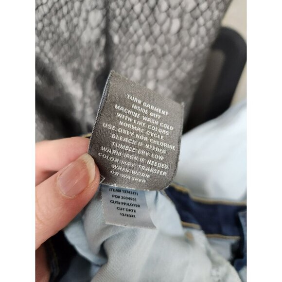 Torrid Womens Mid-Rise Super Skinny Jeans Size 28R Blue Denim Cotton Blend - Picture 5 of 5